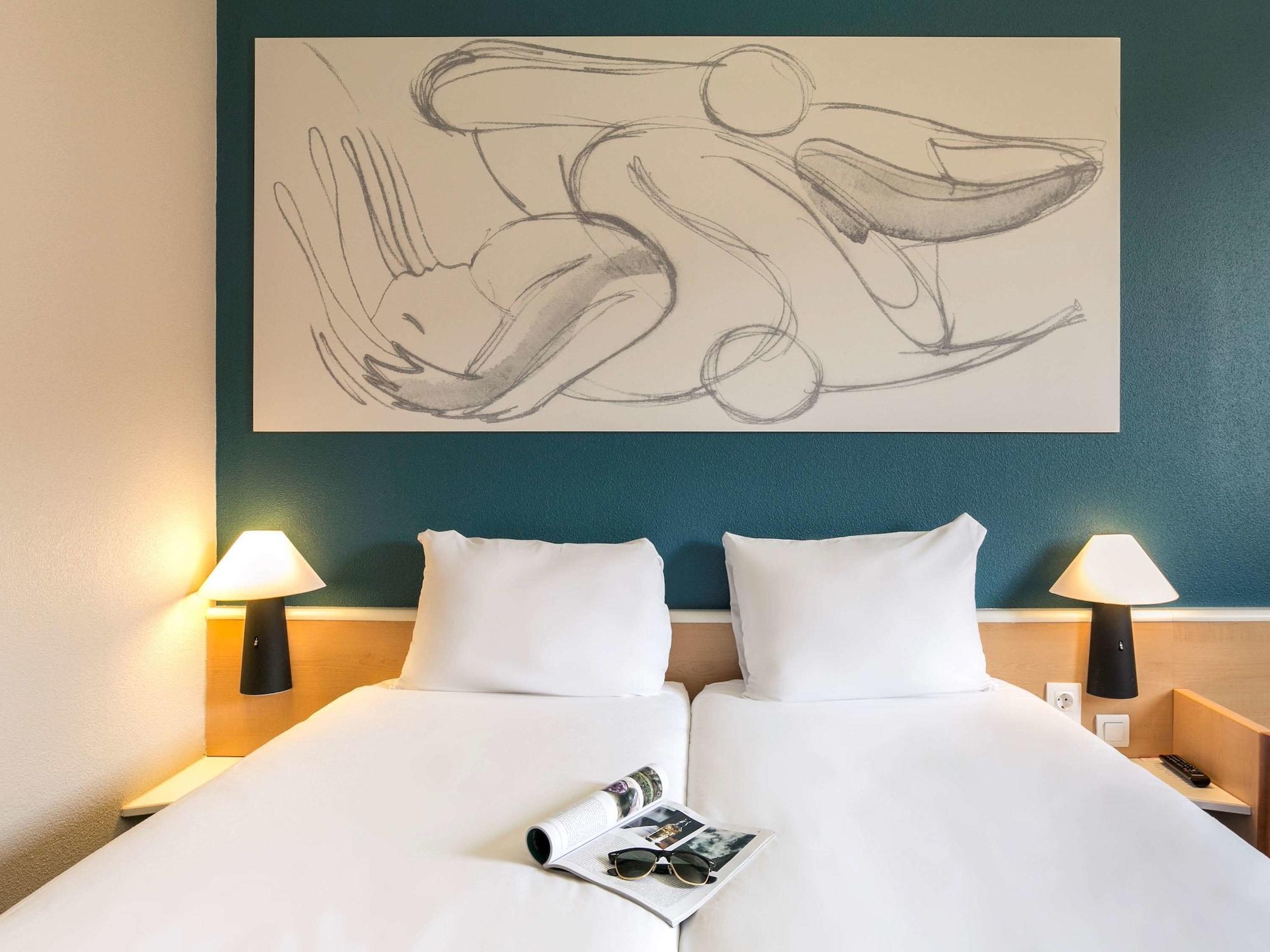 Ibis Madrid Getafe Hotel Exterior photo