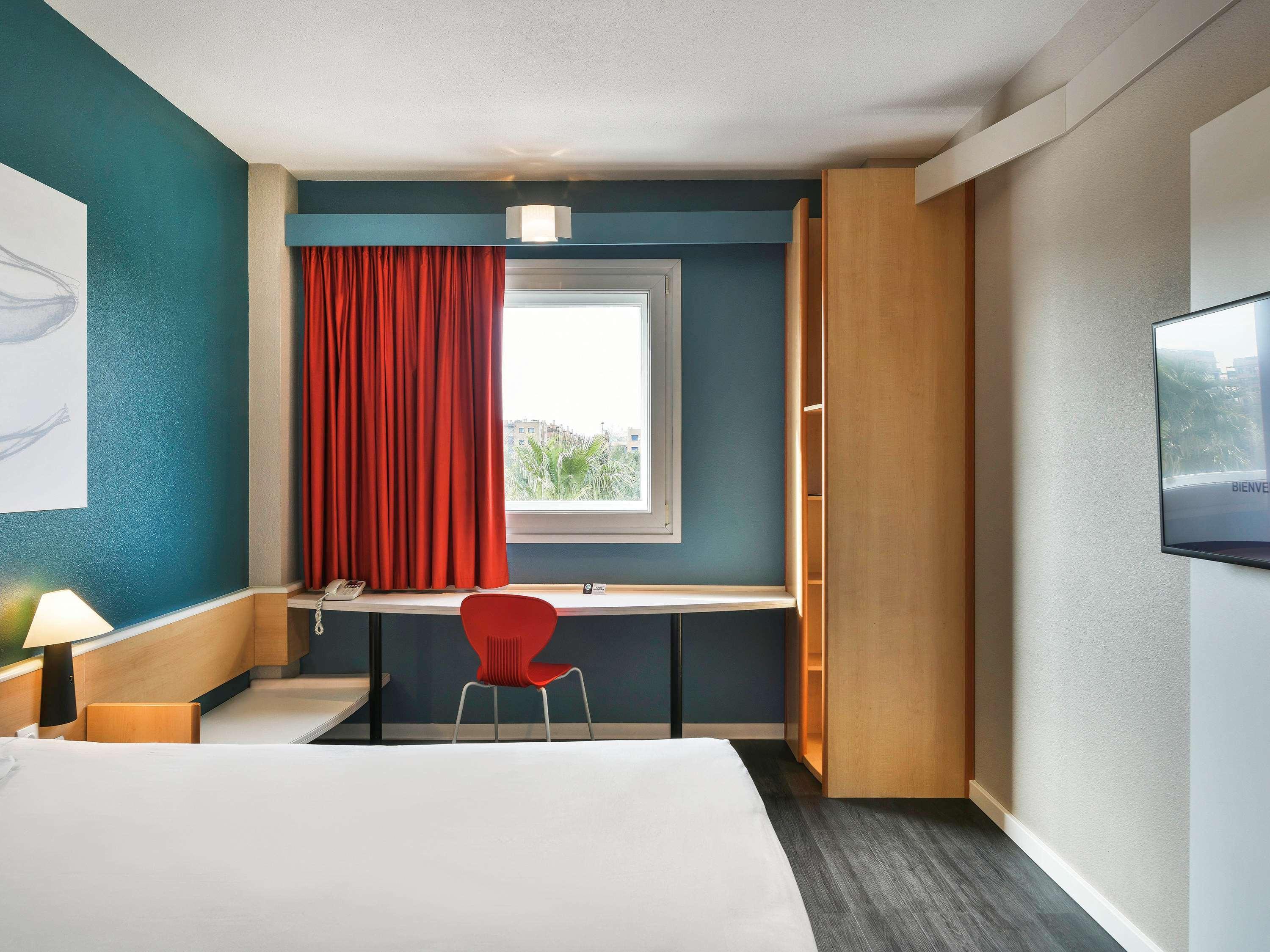 Ibis Madrid Getafe Hotel Exterior photo